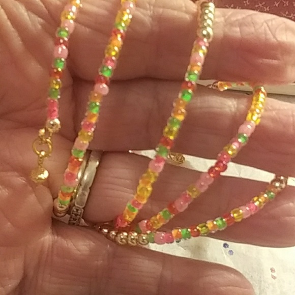 A BUNDLE OF 2 MEMORY WIRE BRACELETS - Picture 5 of 6